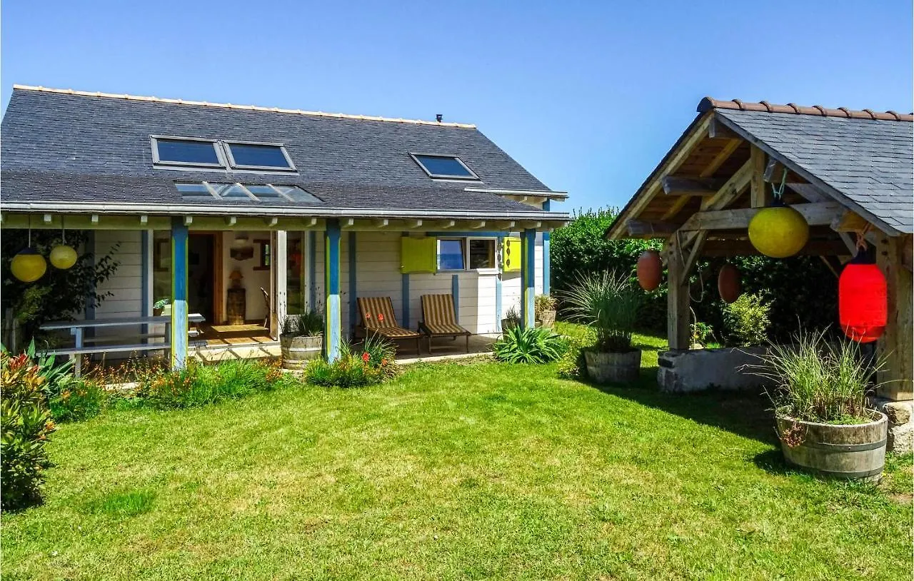Holiday home Lovely Home In Plouguerneau With Kitchen France