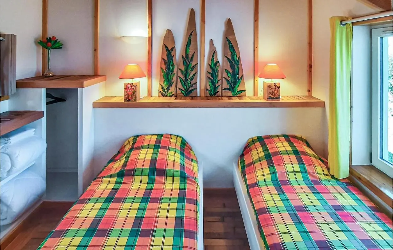 Lovely Home In Plouguerneau With Kitchen 0*,