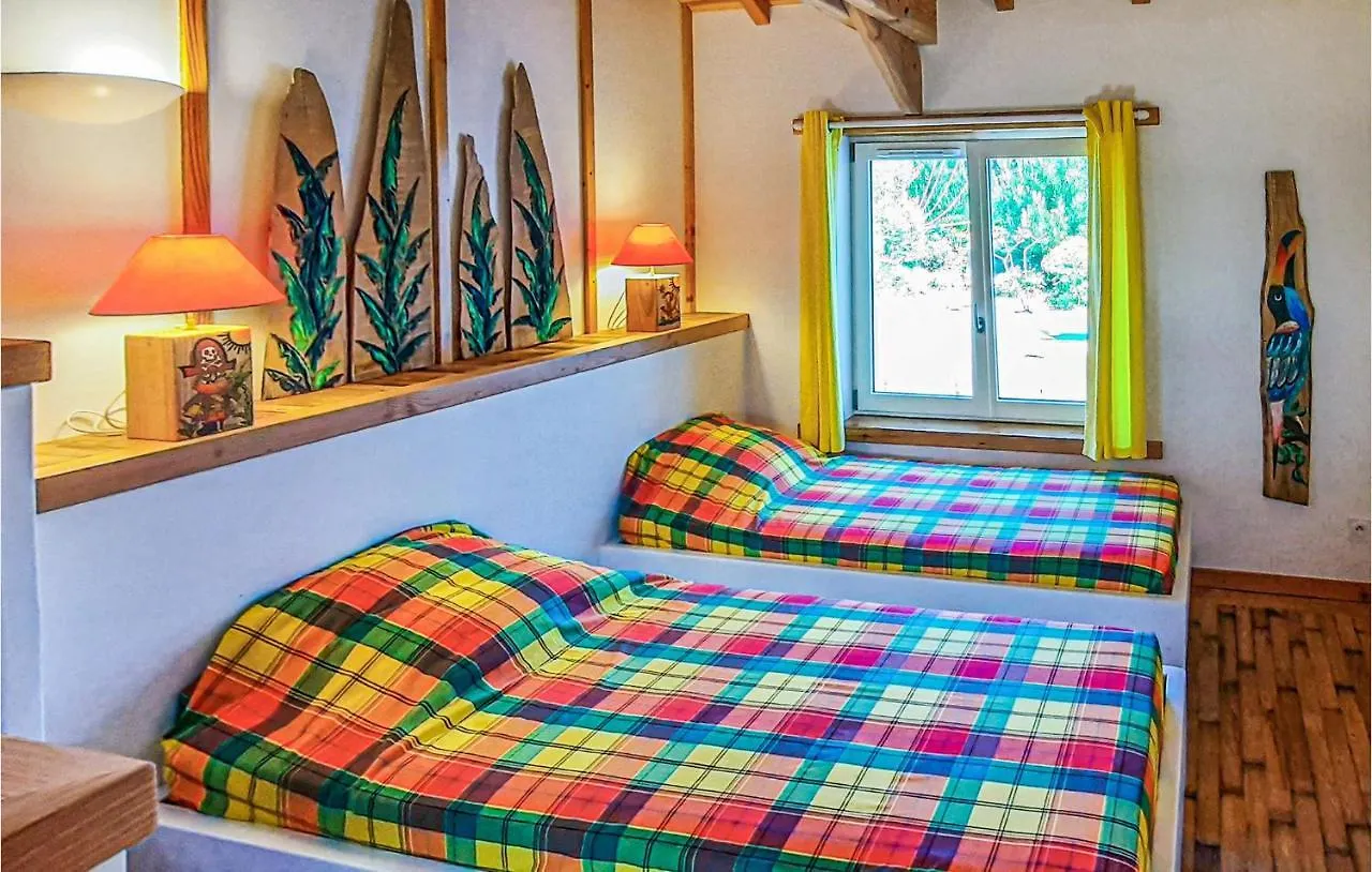 Lovely Home In Plouguerneau With Kitchen